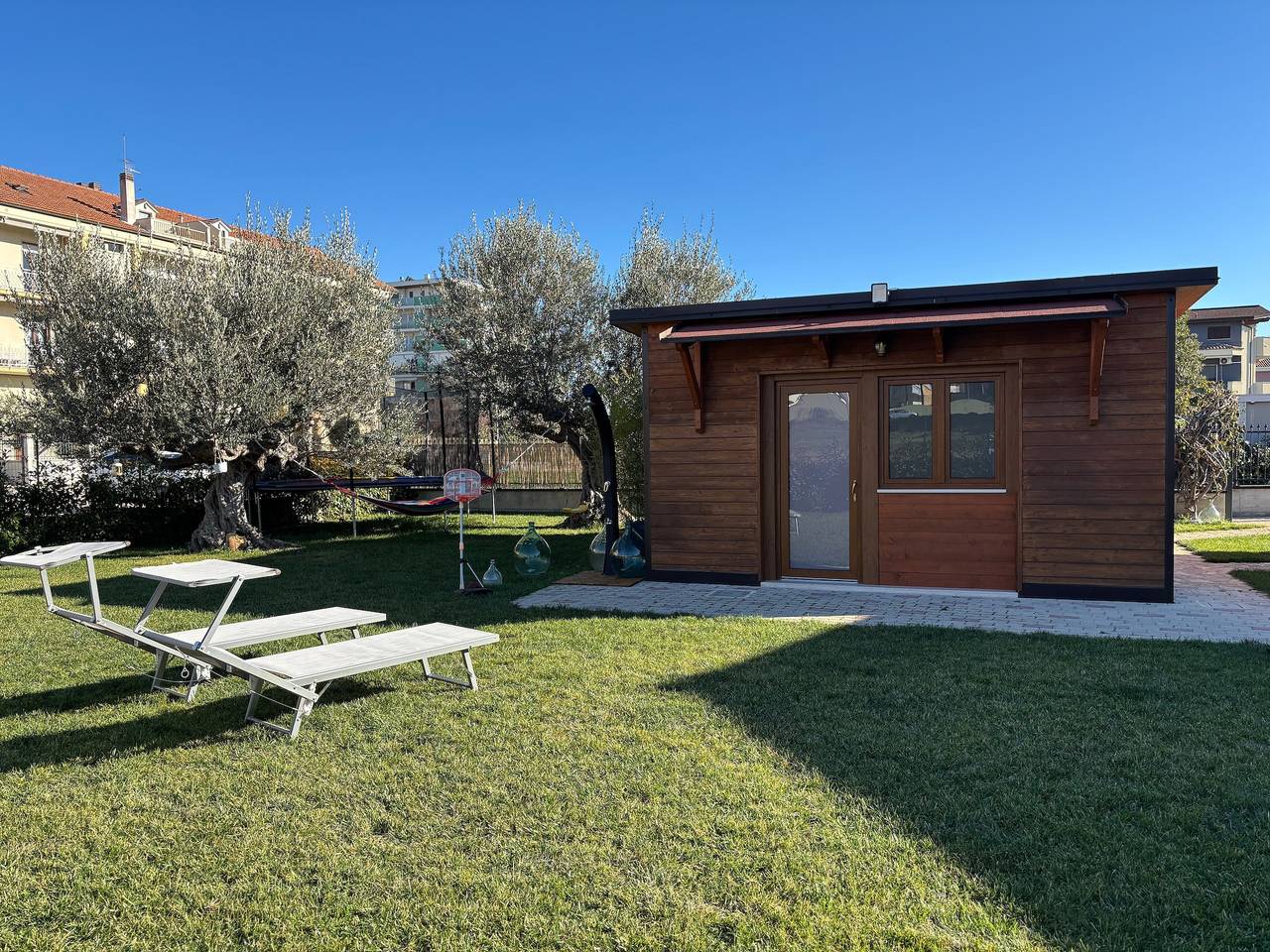 Ferienhaus 'Dependance mit Garten in Pescara' mit Garten, Wlan und Klimaanlage in Spoltore, Pescara Provinz
