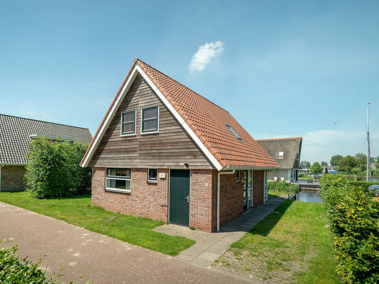 Landal Waterpark Terherne — 6-persoons waterwoning - Opvaart in Friesland