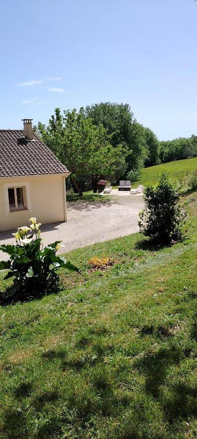 Location de vacances pour 6 personnes, avec jardin et terrasse, animaux acceptés à Fleurac - 3