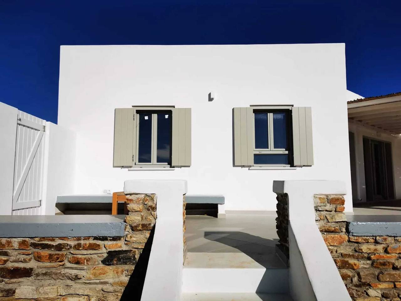 Entire apartment, Chic flat with terrace in Antiparos and sea view in Antiparos City, Paros Regional Unit