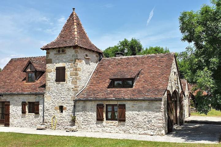 Location de vacances pour 8 personnes, avec jardin dans Flaujac-Gare