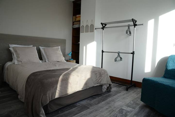 Location de vacances pour 5 personnes, avec jardin ainsi que terrasse et jacuzzi à Saint-Jean-le-Thomas - 3