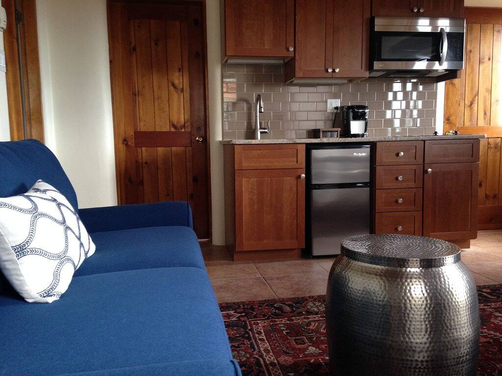 Ganze Wohnung, Super Mountain Vews! Stilvolle, komfortable Suite. Einfacher Zugang zu Stadt und Pisten in Taos County