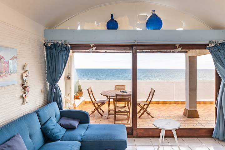 Ferienwohnung für 3 Personen, mit Balkon und Garten sowie Seeblick in Languedoc-Roussillon
