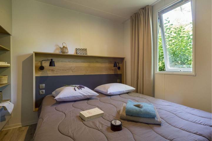 Camping für 4 Personen, mit Garten und Terrasse sowie Pool, kinderfreundlich in Frejus - 4