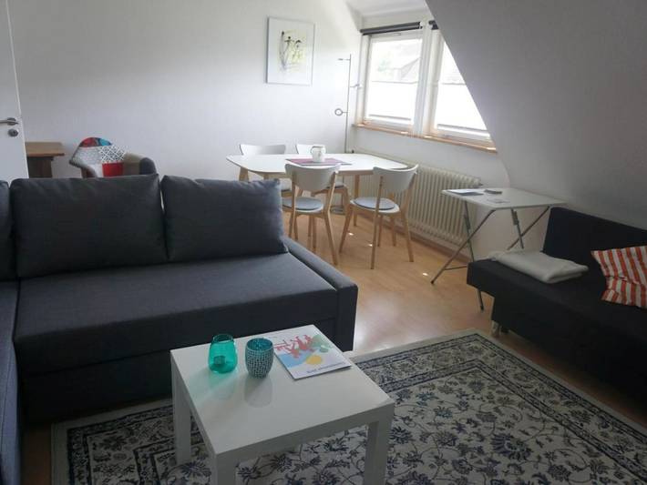 Ferienwohnung für 3 Personen, mit Garten und Balkon in Mössingen