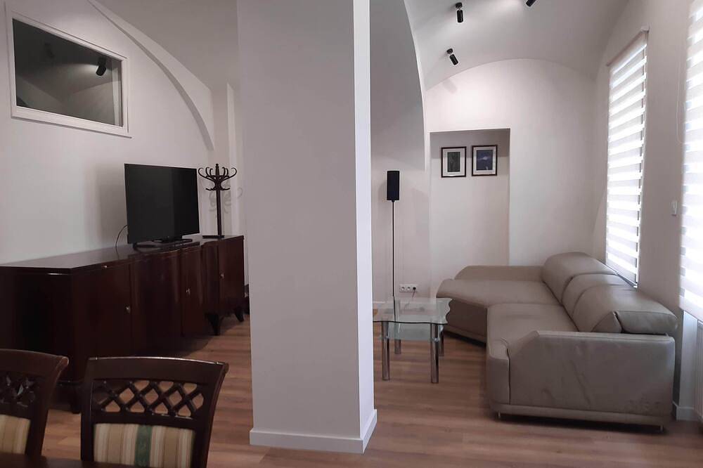 Hel leilighet, Spacious 2-bedroom apt in Bielsko center, ideal for families & groups in Bielsko-Biała, Schlesien