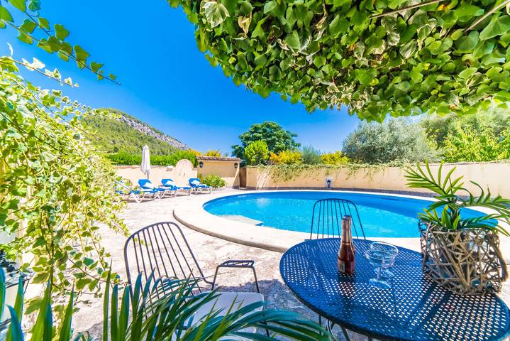 Luxus-Finca für 6 Personen, mit Terrasse und Garten in Pollença - 4