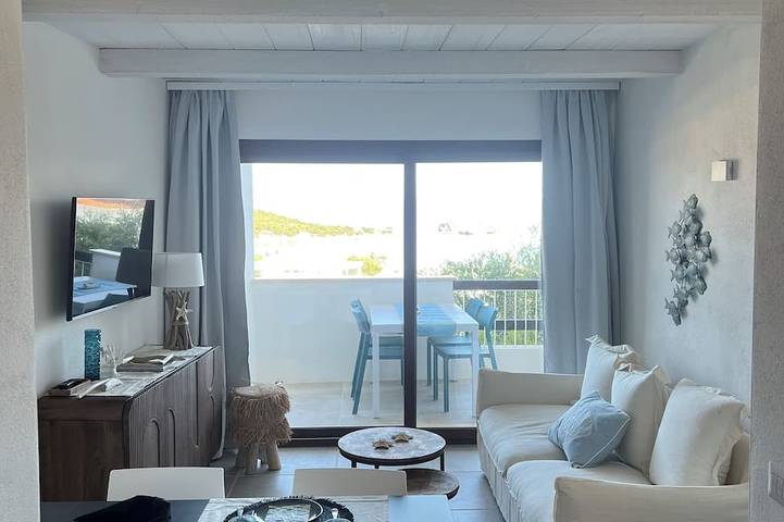 Apartamento entero, The View 108 - Stylish Apartment Near the Beach in Baja Sardinia in Baja Sardinia, Arzachena