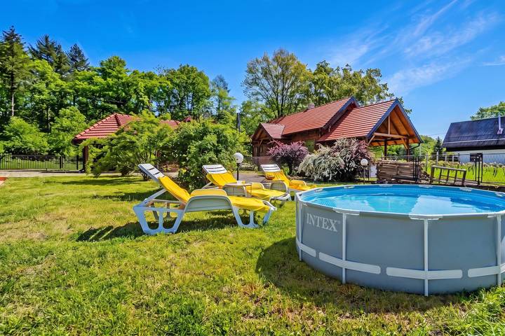 Family Retreat near Zagreb with Pool & Garden in Zagreb und Umgebung