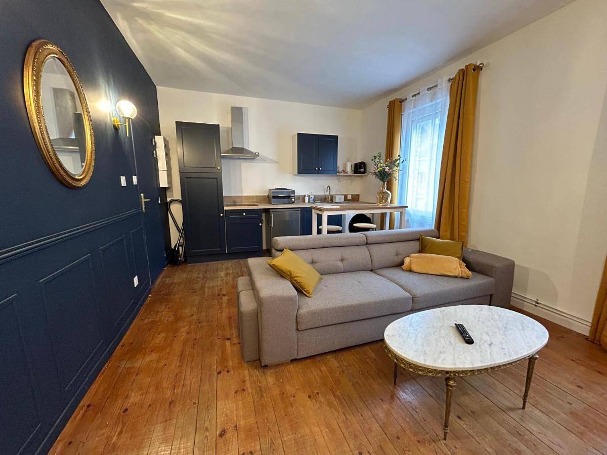 Appartement entier, Appart 4 personnes Bethune Centre in Béthune, Région de Béthune
