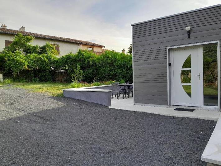 Location de vacances pour 5 personnes, avec jardin à Unieux - 4