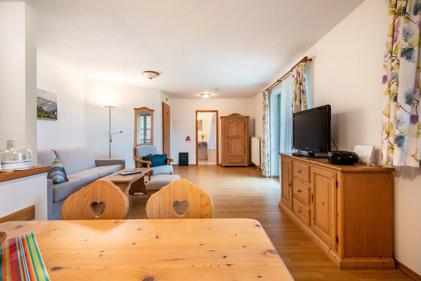 Ganze Wohnung, Ferienwohnung 'Brünnstein-Zimmer 11' mit Pool, Gemeinschaftsgarten und Sauna in Oberaudorf, Bayerische Alpen