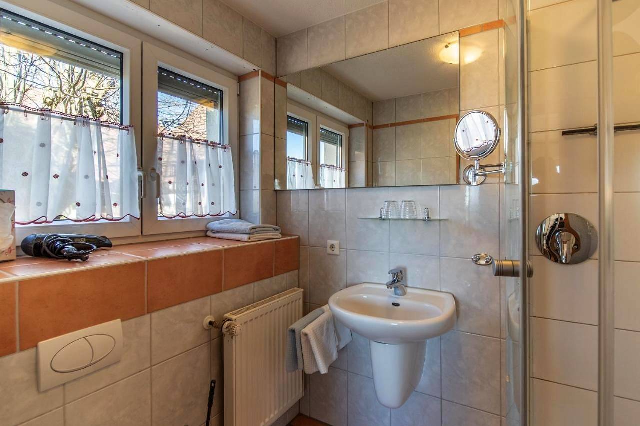 Ganze Wohnung, Apartment with Balcony in Schliengen, Südschwarzwald