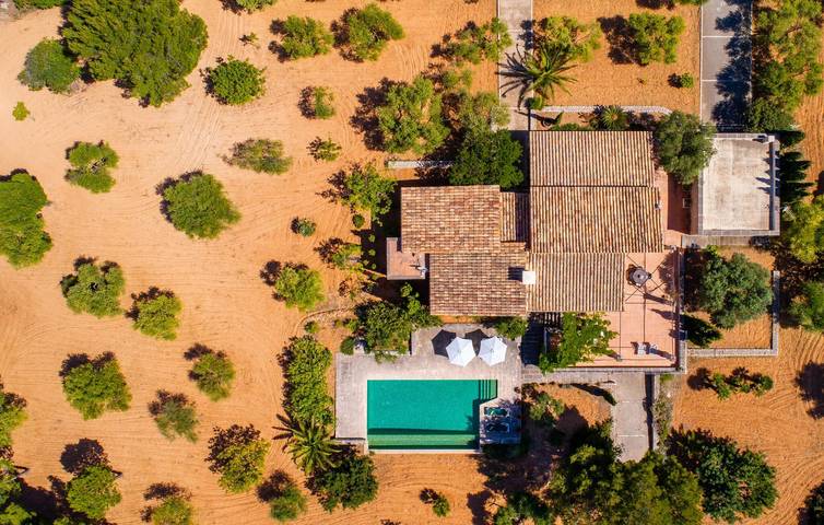 Apartamento con vistas al mar, piscina y terraza, a 2 km de la playa in Colònia de Sant Pere, Artà