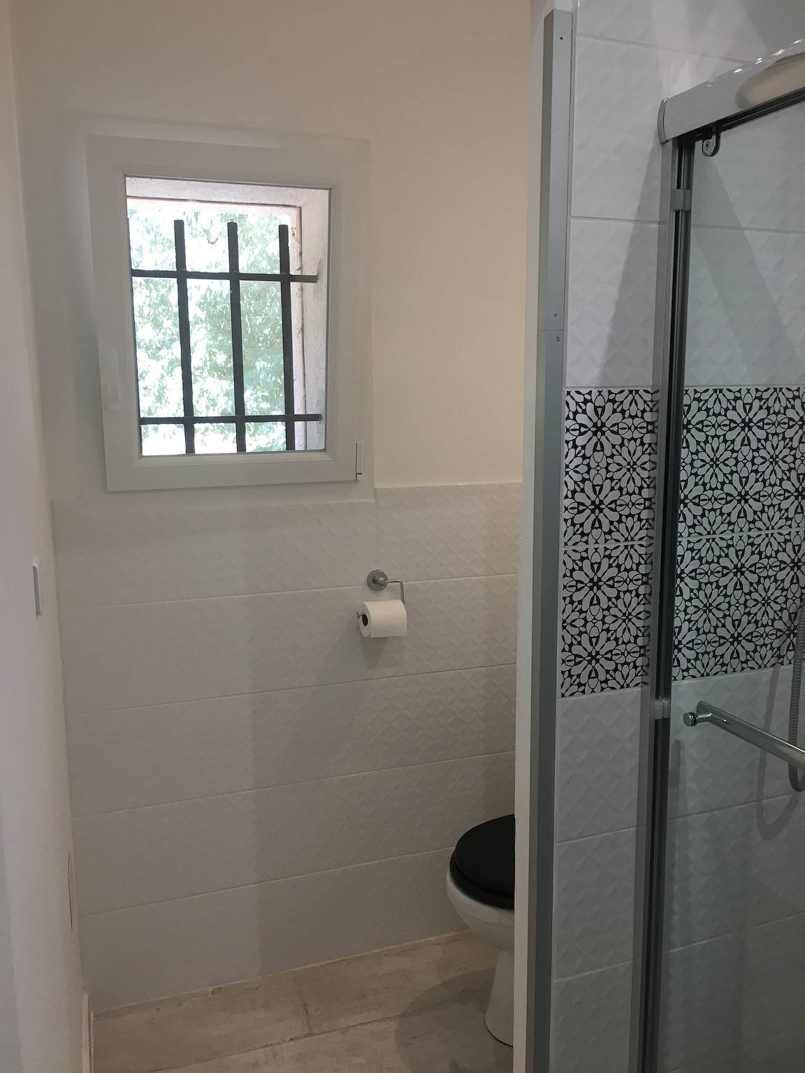 Bed and Breakfast 'La Réglisse' mit Gemeinschaftspool, Wlan und Klimaanlage in Puget, Regionaler Naturpark Luberon