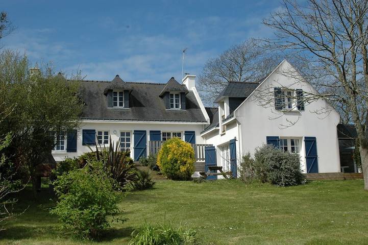 Maison de vacances pour 11 personnes, avec sauna ainsi que jardin et jacuzzi à Clohars-Carnoët