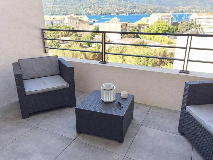 Appartement de vacances pour 2 personnes, avec terrasse et vue