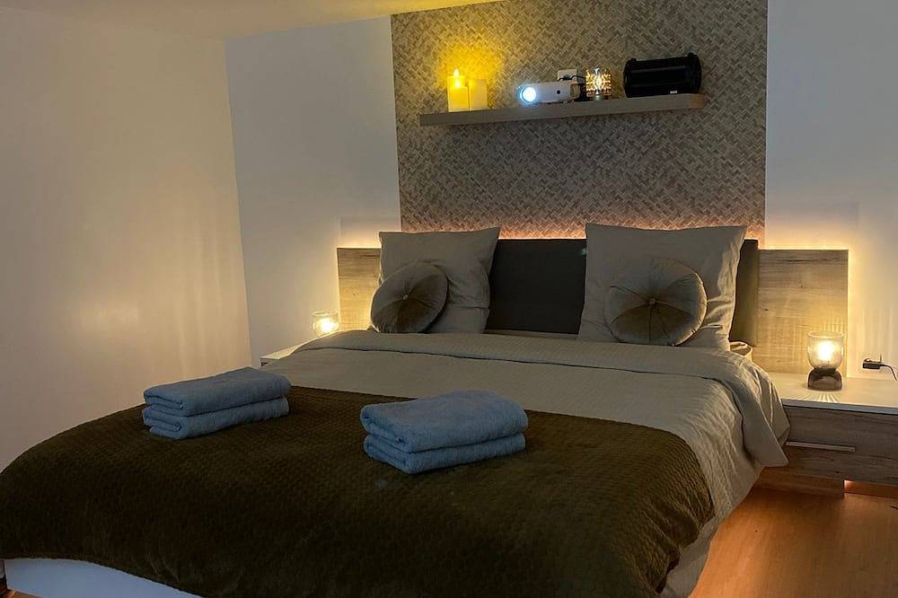 Appartement entier, Appartement F2 cosy (15 min Cdg) in Tremblay-en-France, Seine-Saint-Denis