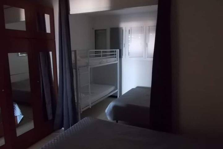 Appartement entier, Appartement T3 avec clim Front de mer entièrement refait et équipé à neuf. in Port-la-Nouvelle, Côte méditerranéenne (France)