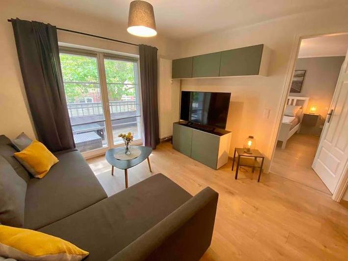 Ferienwohnung für 4 Personen, mit Balkon und Terrasse in Babelsberg - 2