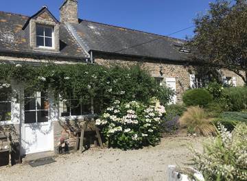 Chambre d’hôte pour 4 personnes, avec jardin, animaux acceptés à Tréauville