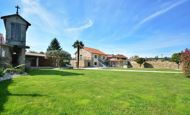 Casa de vacaciones para 10 personas, con vistas y jardín - 1