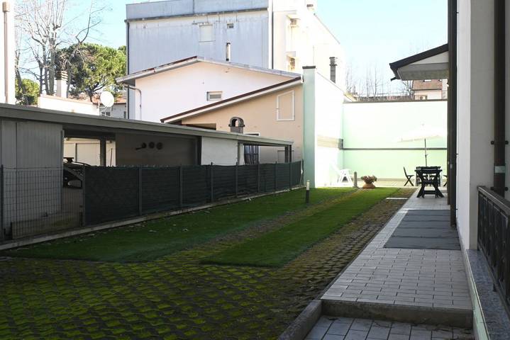 Gîte pour 9 personnes, avec jardin, animaux acceptés à Cesenatico - 4