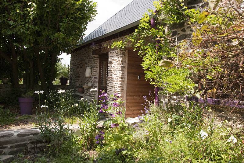 Le Gite Mauve in Notre-Dame-de-Bonne-Nouvelle, Région de Caen