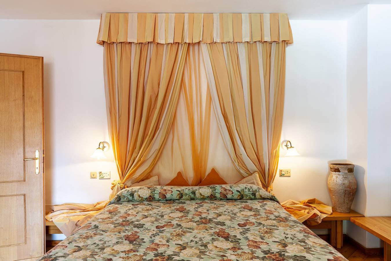 Casa vacanze "Villa Chiara" con terrazza privata in Casola in Lunigiana, Parco Regionale delle Alpi Apuane
