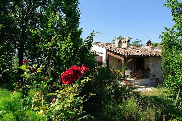 Apartamento entero, Robin apartamento en las Marcas Las propiedades Maestade in Cagli, Valle del Metauro