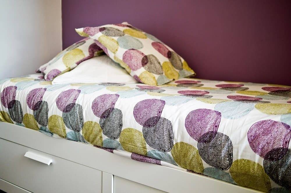 Modernistisches Haus in einem Bevölkerungszentrum, ideal für Familien in Malgrat de Mar, Costa del Maresme