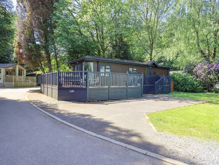 Lodge for 4 people, with garden and pool in the Lake District