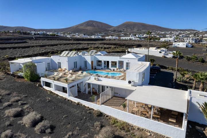 Maison d’hôte pour 2 personnes, avec terrasse ainsi que piscine et jardin dans Mácher - 2