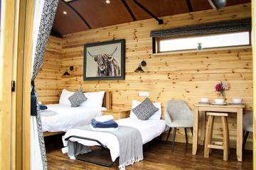 Glamping for 3 People in Powys, Wales, Photo 4
