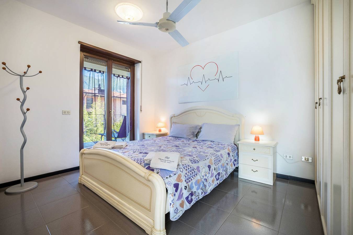 Entire apartment, Holiday Apartment "Holiday Speed" with Mountain View, Private Terrace & Wi-Fi in Arco, Garda Mountains