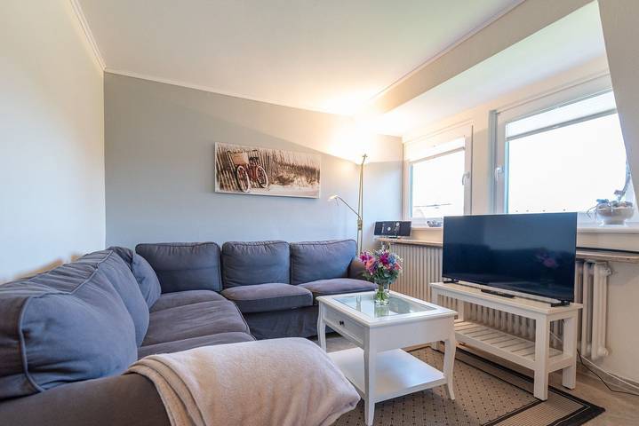 Ganze Wohnung, Freundliche 3-Zimmer-Ferienwohnung im Obergeschoss am Wenningstedter Dorfteich in Nordfriesische Inseln (Schleswig-Holstein) (Schleswig-Holstein), Wenningstedt