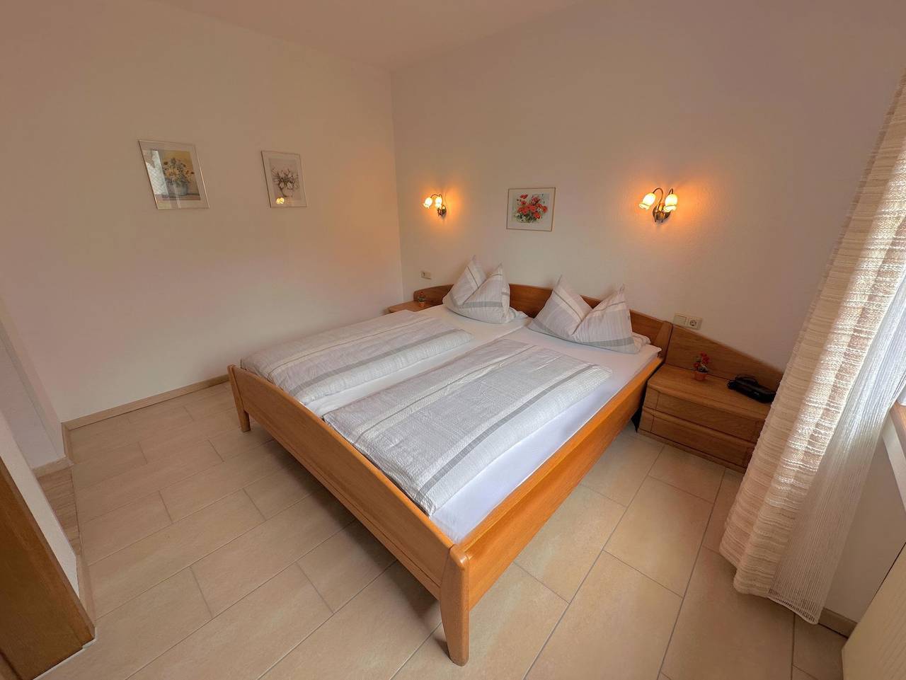 Ganze Ferienwohnung, Ferienwohnungen "Haus Berghof" - Kleine Auszeit Fewo Nr 10 in Neumagen-Dhron, Bernkastel-Kues & Umgebung