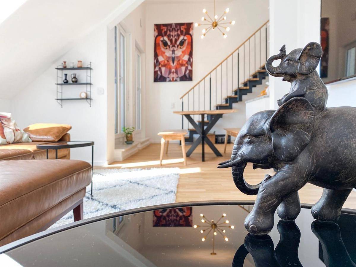 Appartement entier, Modern & Stylisch - Penthouse-Feeling nahe Flughafen München in Freising, Hopfenland Hallertau