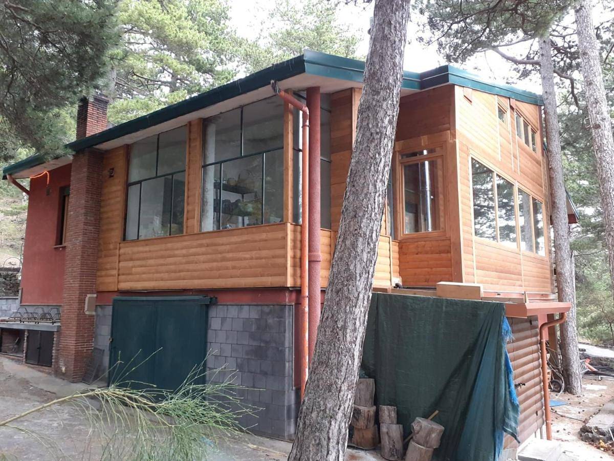 Rifugio Ariel in Ragalna, Etna