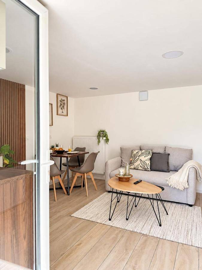 Gîte pour 2 personnes, avec Terrasse et Jardin à Saint-Didier-de-la-Tour