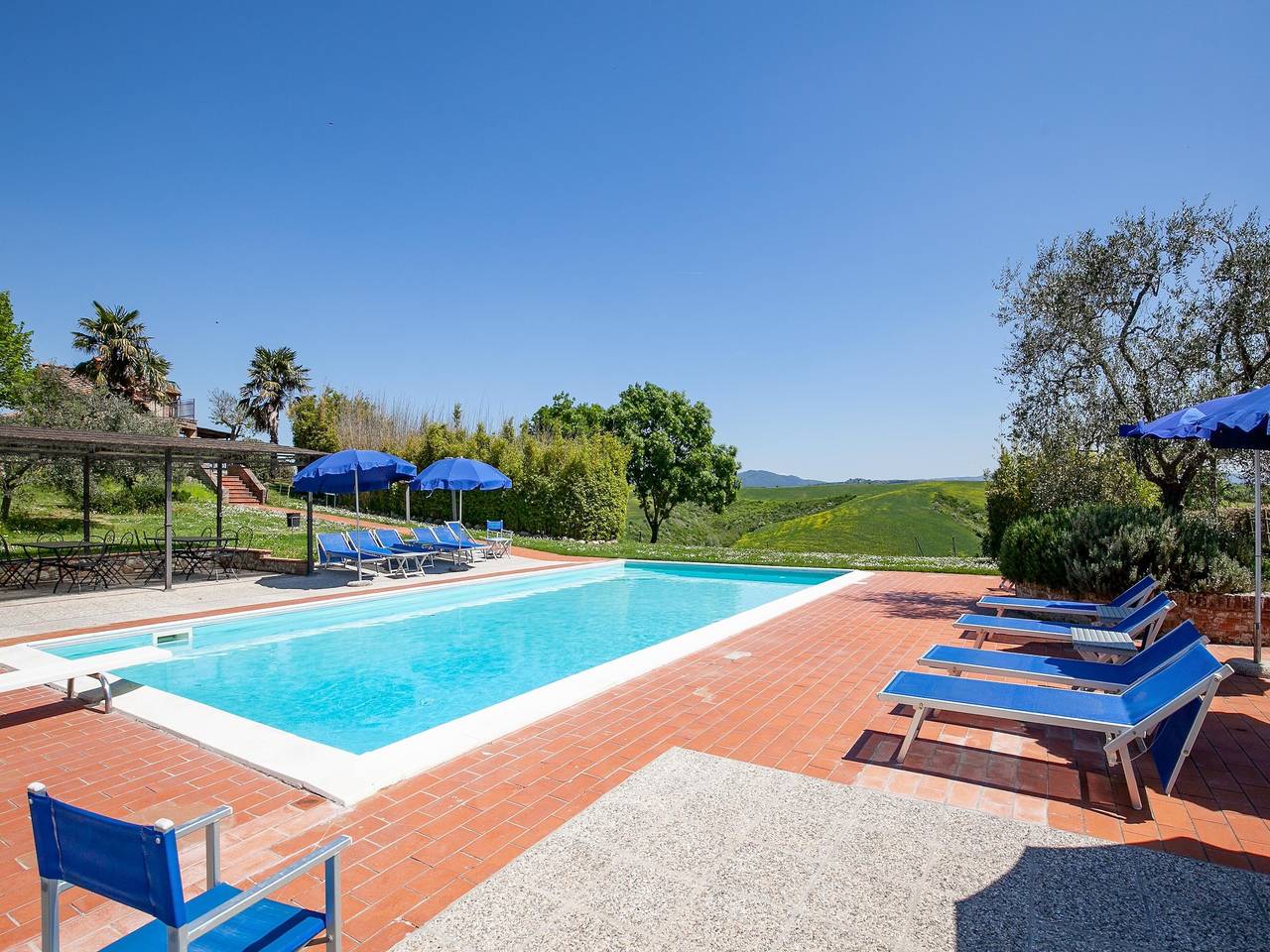 Ganze Wohnung, Wohnung in Peccioli mit Pool in Peccioli, Pisa Provinz