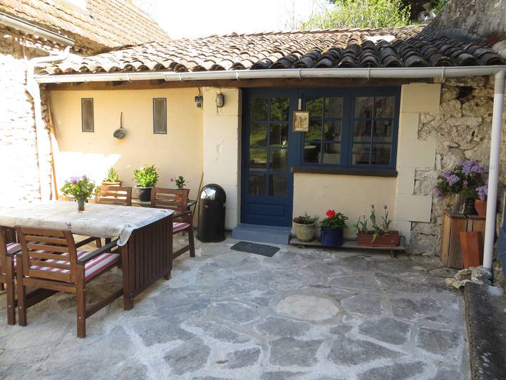 Gîte pour 4 personnes, avec piscine