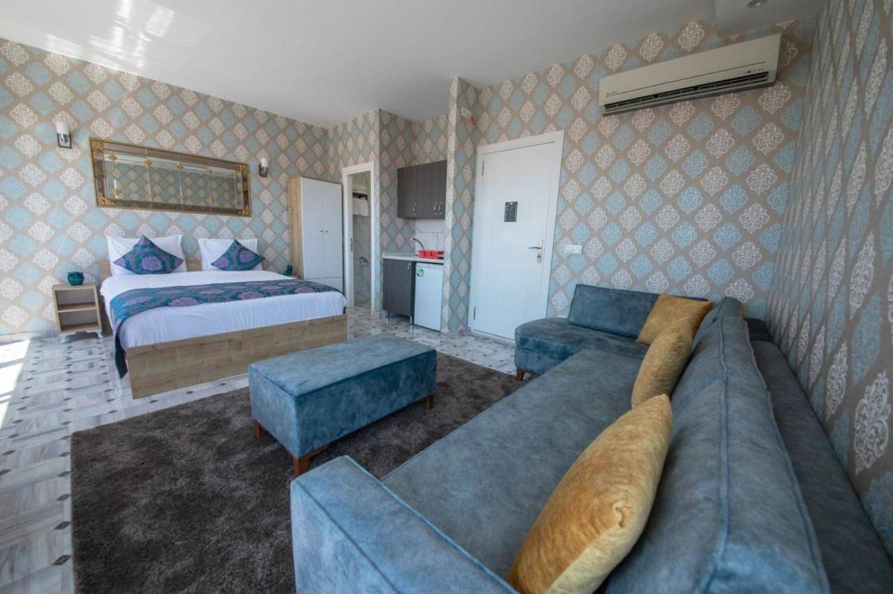 King Room with Balcony in Beyoğlu, Kuloğlu Mahallesi