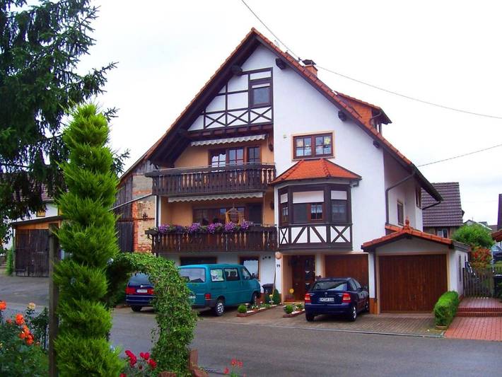 Ferienwohnung für 5 Personen, mit Ausblick und Balkon - 1