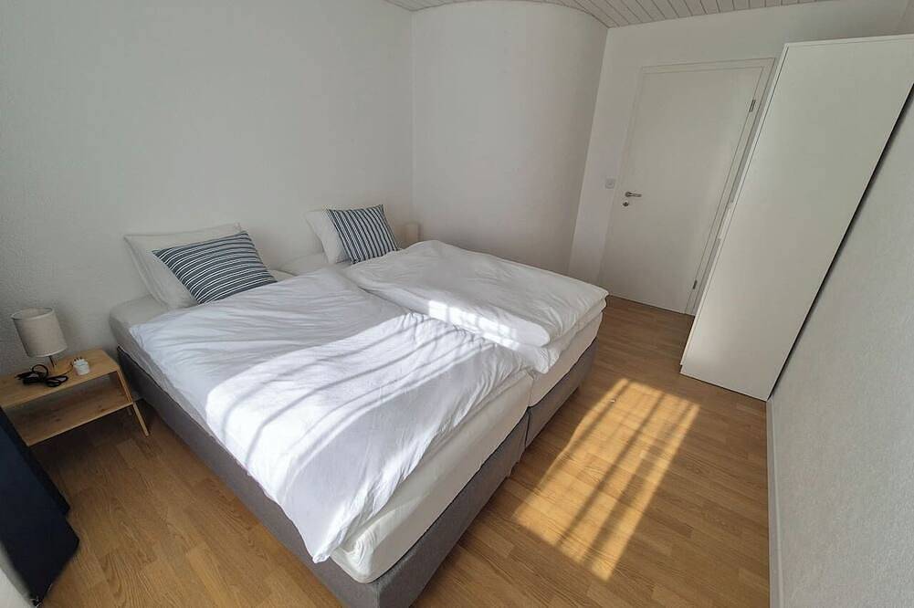 Apartamento entero, Apartment for 7, close to Zürich and Luzern, free private parking in Wohlen, Aargau-Basel