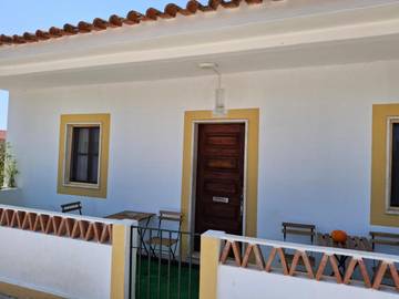 Casa rural para 4 personas, con vistas además de balcón y piscina en Elvas