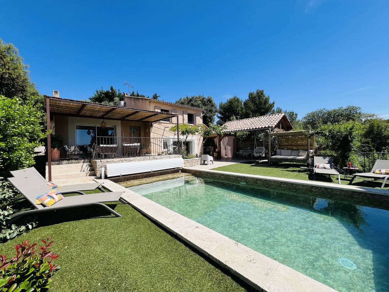 Maison Beally (8p) with pool in French Provence in Eyragues, Arles und Umgebung