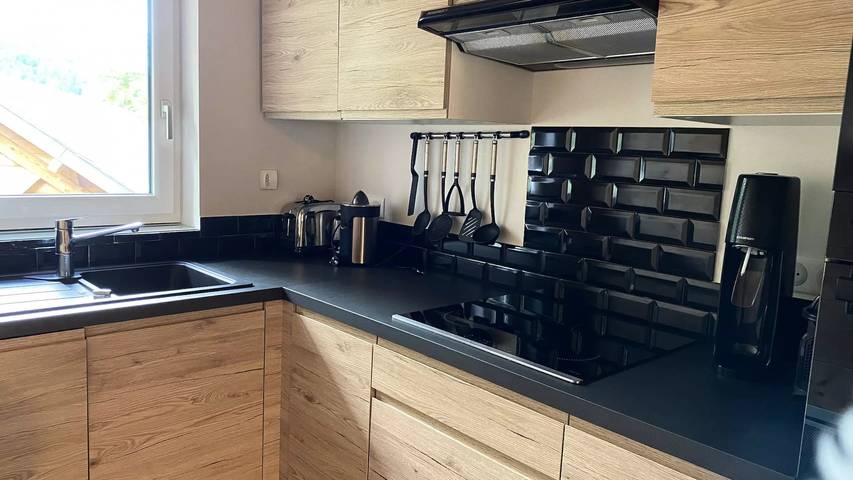 Gîte pour 10 personnes, avec terrasse à Laveissière - 3