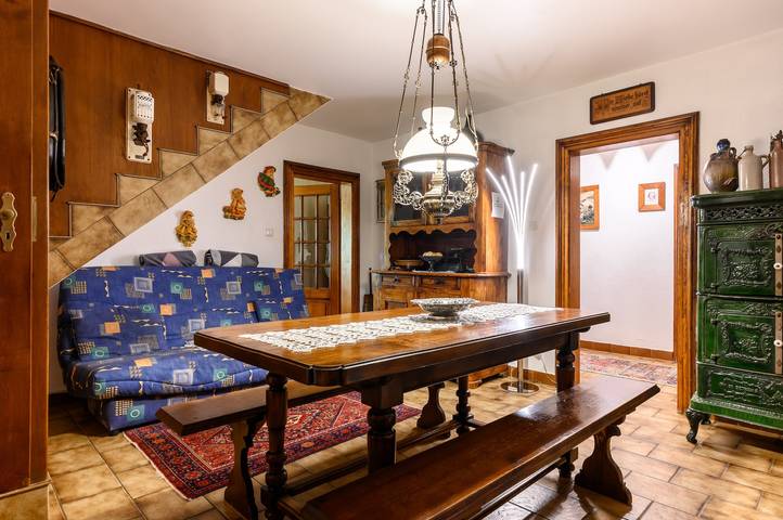 Ganze Wohnung, Ferienwohnung „Gîte Éclat De Soleil“ mit privater Terrasse, Gemeinschaftsgarten & Wlan in Beblenheim, Rappoltsweiler und Umgebung